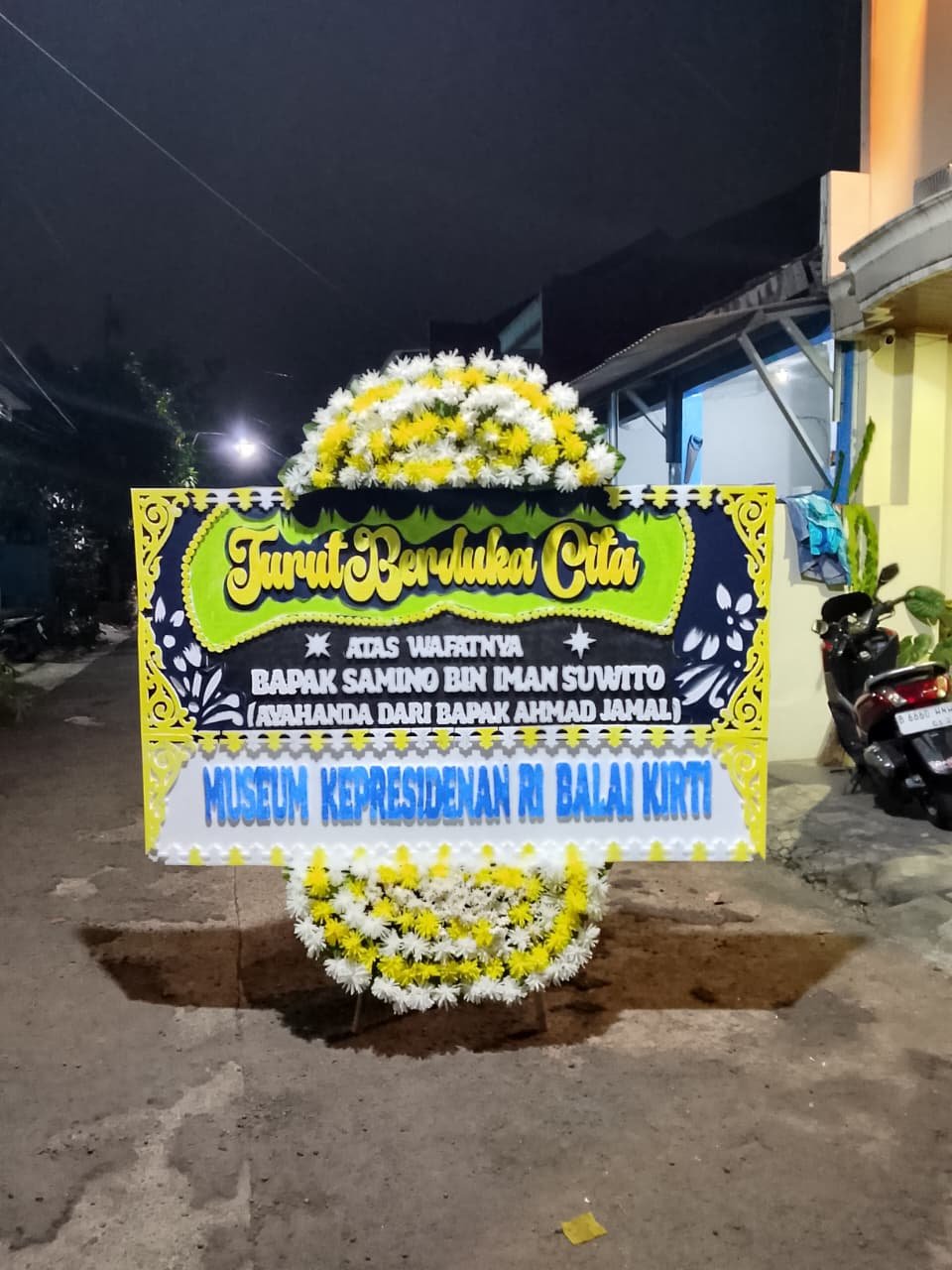 papan duka cita standar
