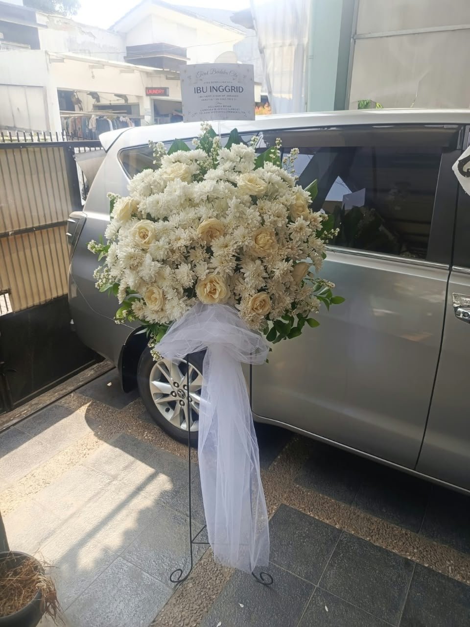 standing flower